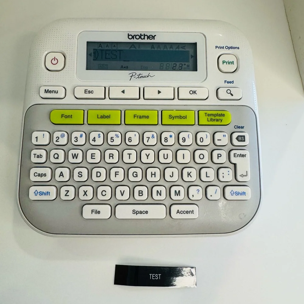 Brother P-Touch PT-D210 Label Maker - Picture 3 of 4